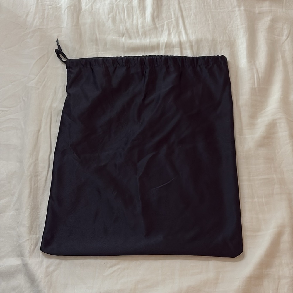 Prada Navy Dust Bag - Picture 4 of 4